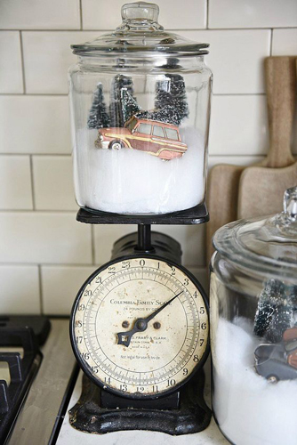 snow-globe-jars